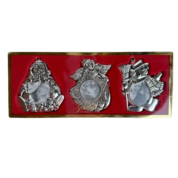 NEW Gorham Silver Plated Christmas Photo Frame Ornaments Red Ribbon Set of 3 - Picture 1 of 5
